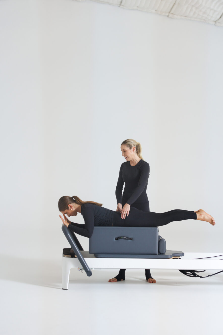 THE FUNDAMENTALS OF FLUIDFORM REFORMER TRAINING – Fluidform Pilates